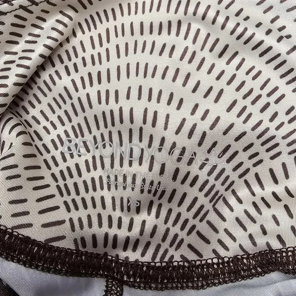 Beyond Yoga Womens Lux High Waisted Angled Legging Size XS - Picture 4 of 8